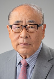 作本 裕行
